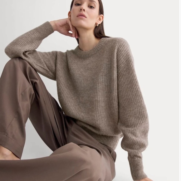 Everlane - THE COCOON CREW IN ALPACA